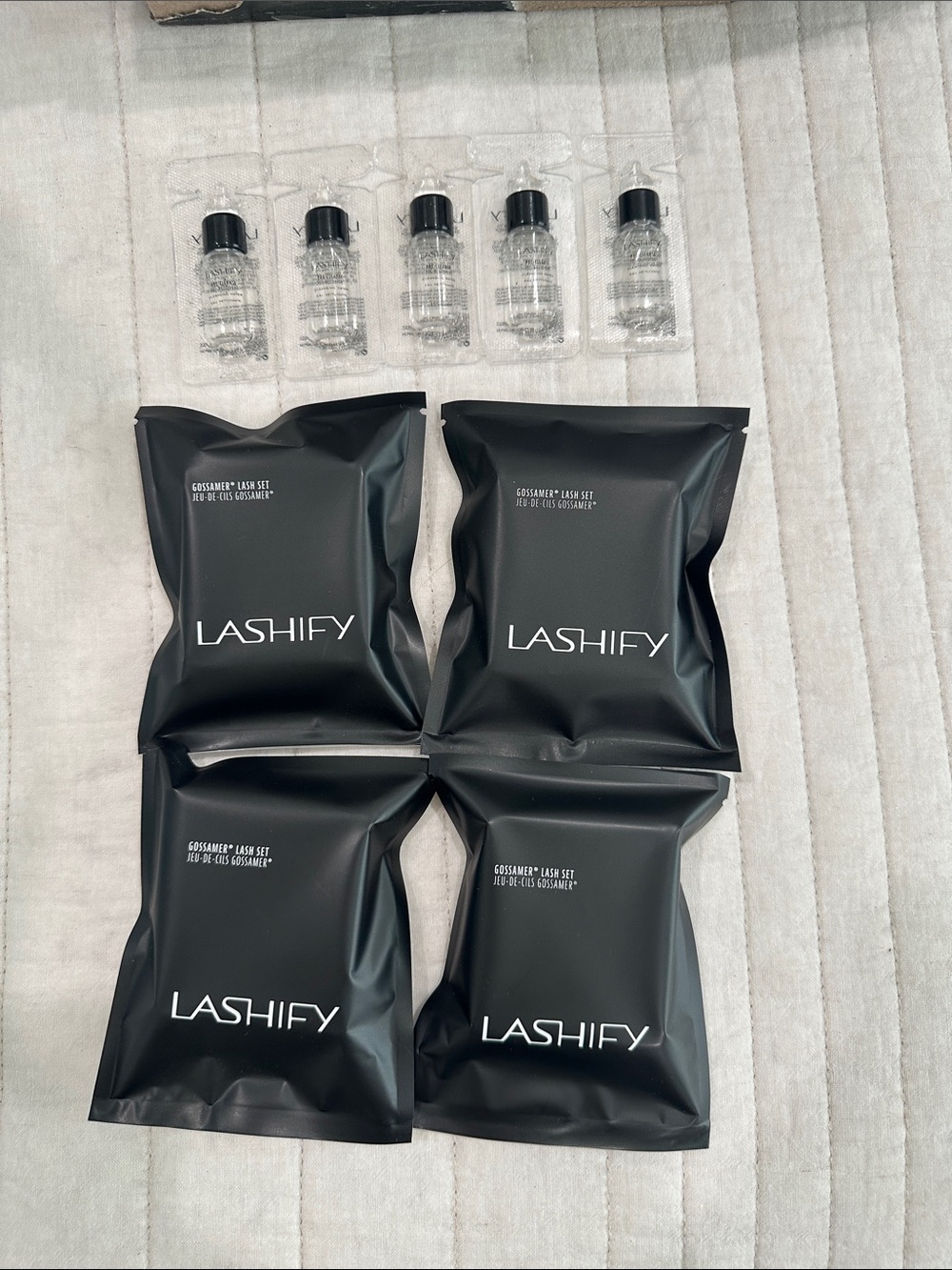 LASHIFY Black Lash Sets with Pre Cleanse Solution